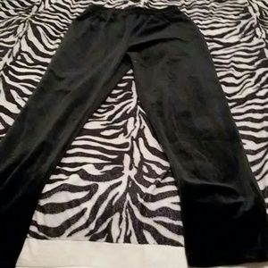 Rafael black velour pants size small